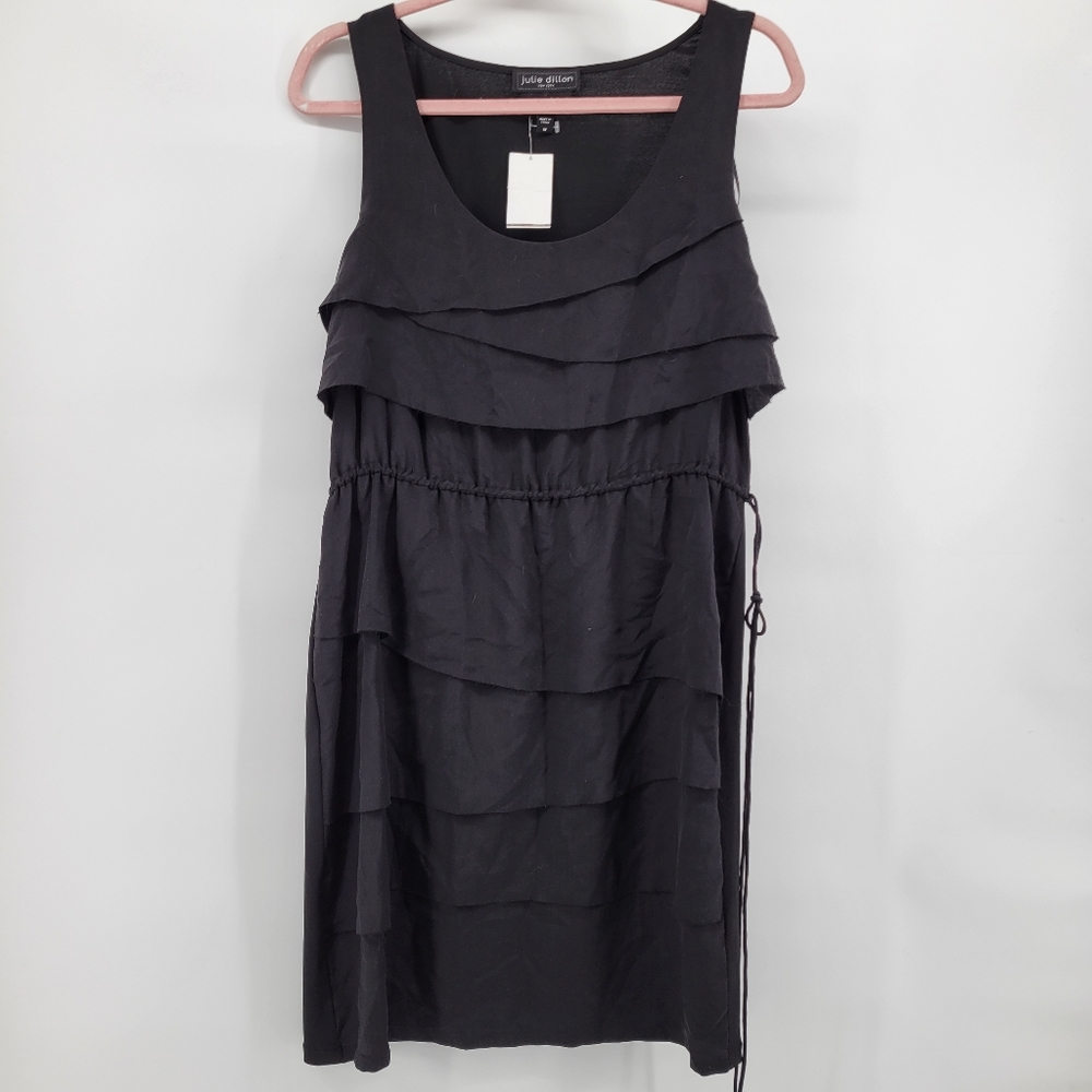 A pea in the pod Julie Dillon layered dress black M nwt
